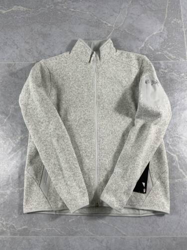 始祖鸟灰色抓绒COVERT夹克外套