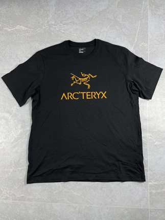 正品现货 Arcteryx始祖鸟Arc'word Logo 黑金字母印花圆领短袖T恤