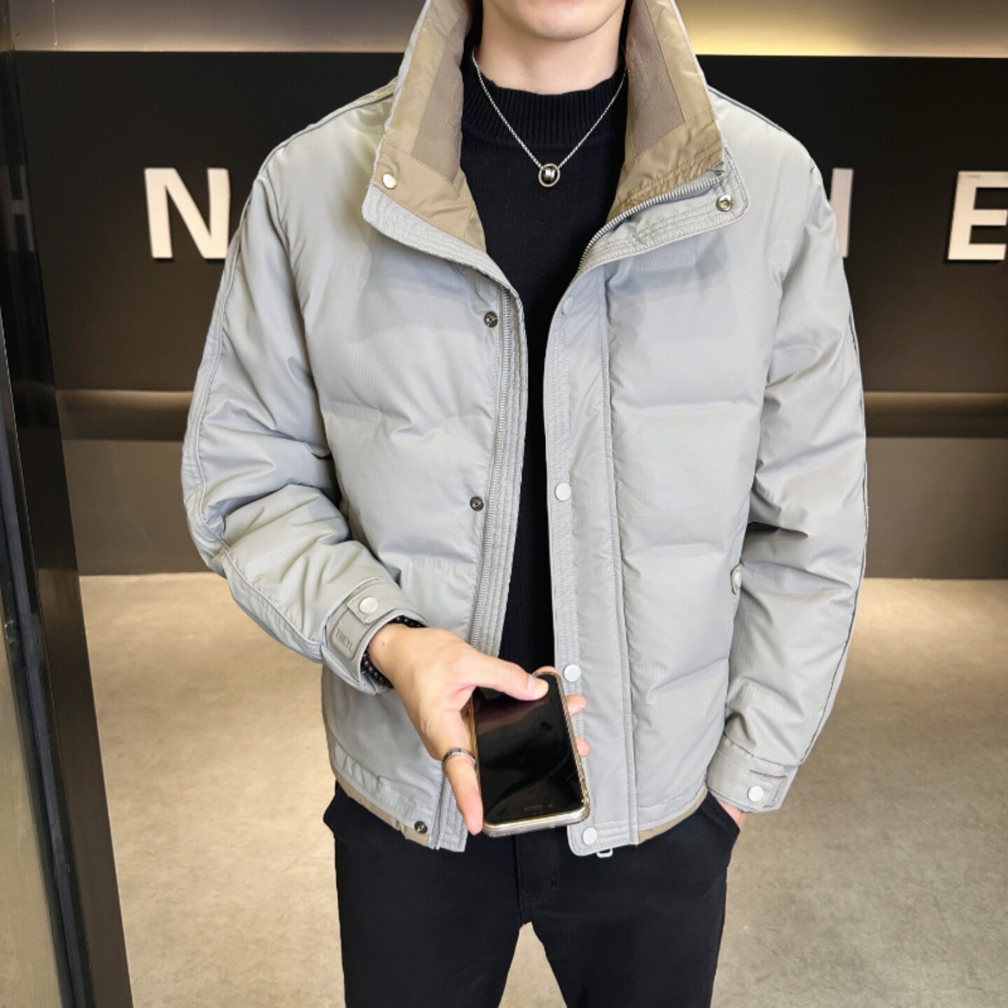秋冬潮流青年立领羽绒服外套男撞色包边设计短款轻便保暖羽绒上衣