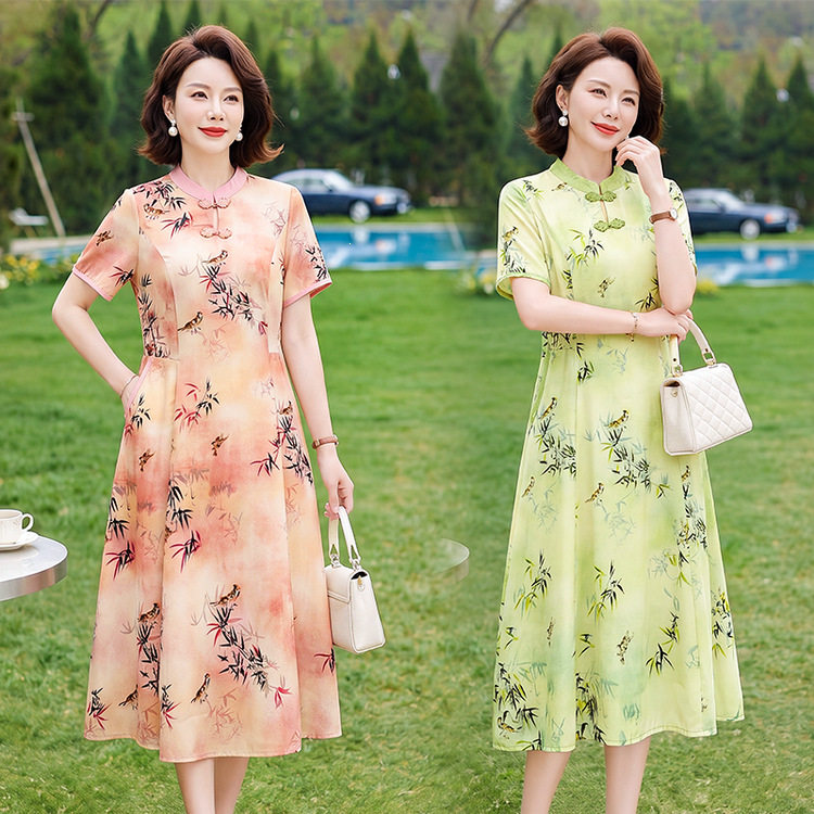 时尚休闲妈妈装夏天连衣裙女短袖夏装新款气质百搭中老年长款裙子图片