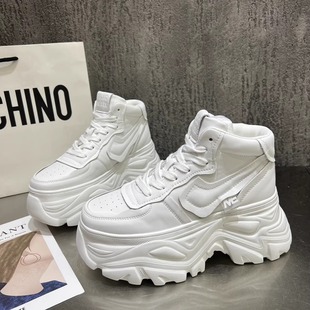 明星同款松糕底高帮休闲鞋2024年冬季新款女鞋厚底增高老爹鞋白色
