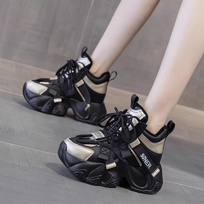 超轻厚底2025爆款小个子内增高女鞋新款8cm老爹不累脚坡跟运动鞋