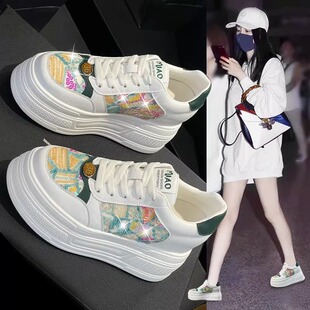 9cm爆款厚底小白鞋女2026春秋新款白色增高低帮板鞋百搭休闲鞋子