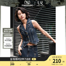UWG840104 UR2024夏季 女装 新款 时髦复古港风金属扣无袖 牛仔衬衫