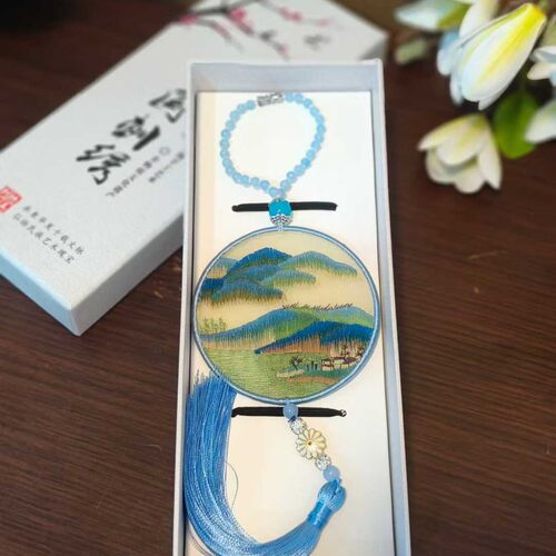 双面绣挂件非遗手工苏绣真丝流苏车挂刺绣礼品伴手礼文创手工刺绣