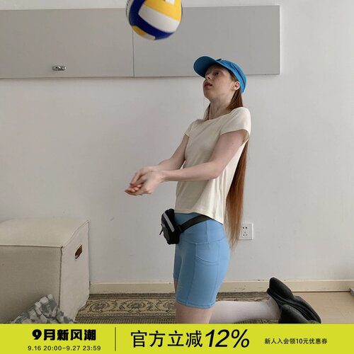 高腰吸湿高弹修身鲨鱼运动短裤女