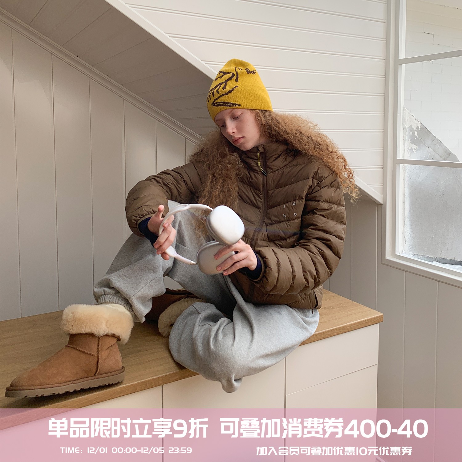 轻薄保暖羽绒服女可收纳