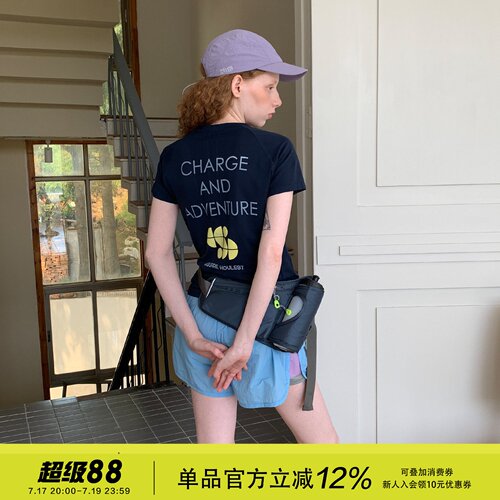户外印花修身显瘦吸汗速干T恤