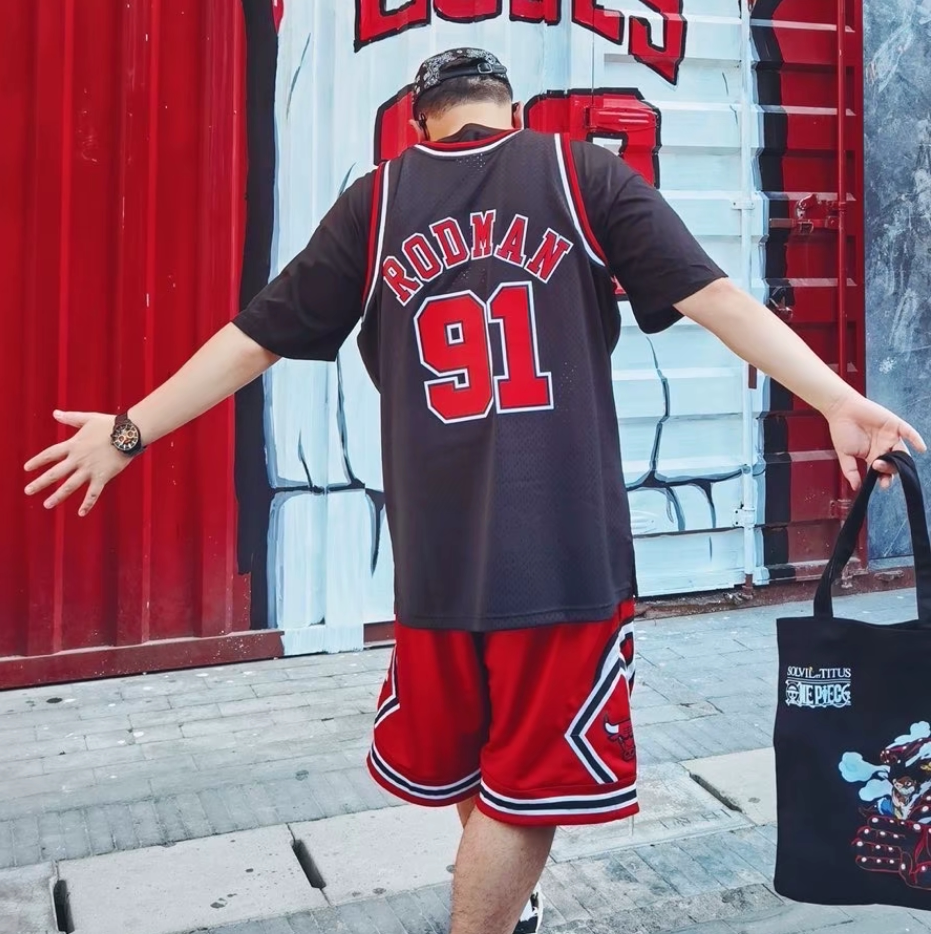 Mitchell Ness NBA97-98赛季 公牛队客场 罗德曼91号 球迷版 球衣