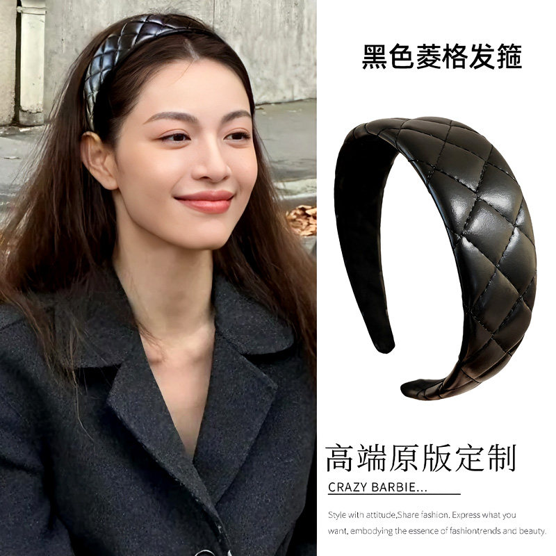 气质黑色皮质菱格发箍！！不勒头