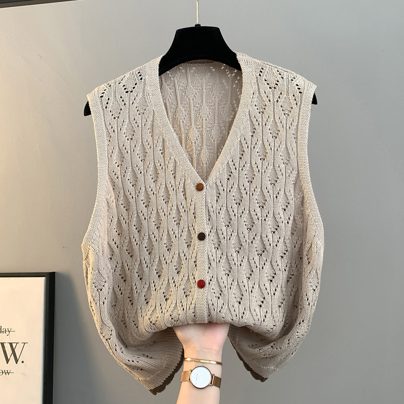 V领纯色2026新款针织马甲彩扣撞色镂空宽松显瘦减龄女款背心马夹,女装/女士精品,马夹,淘宝优惠券,粉丝福利购,淘宝优惠卷
