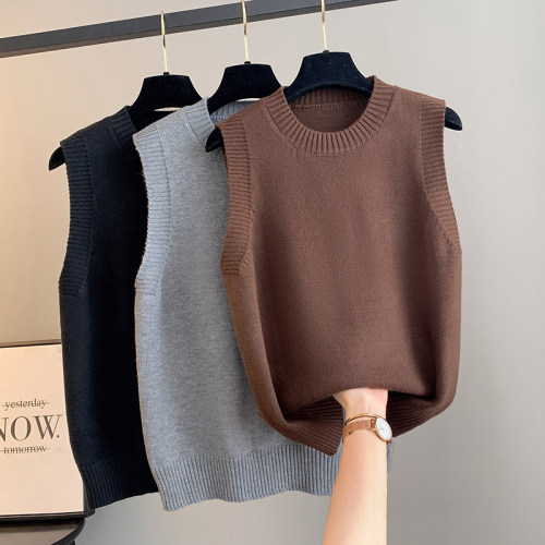 歌莱妃套头圆领单穿纯色针织衫