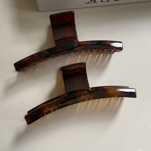 法式慵懒风高级感发抓夹