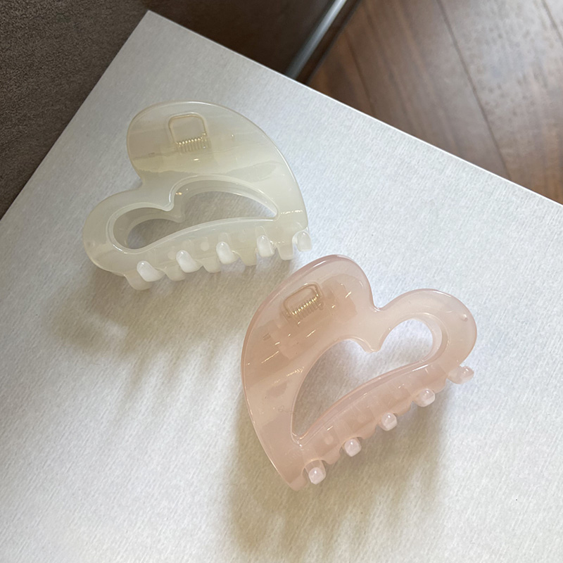 果冻色半扎桃心亚克力发抓夹