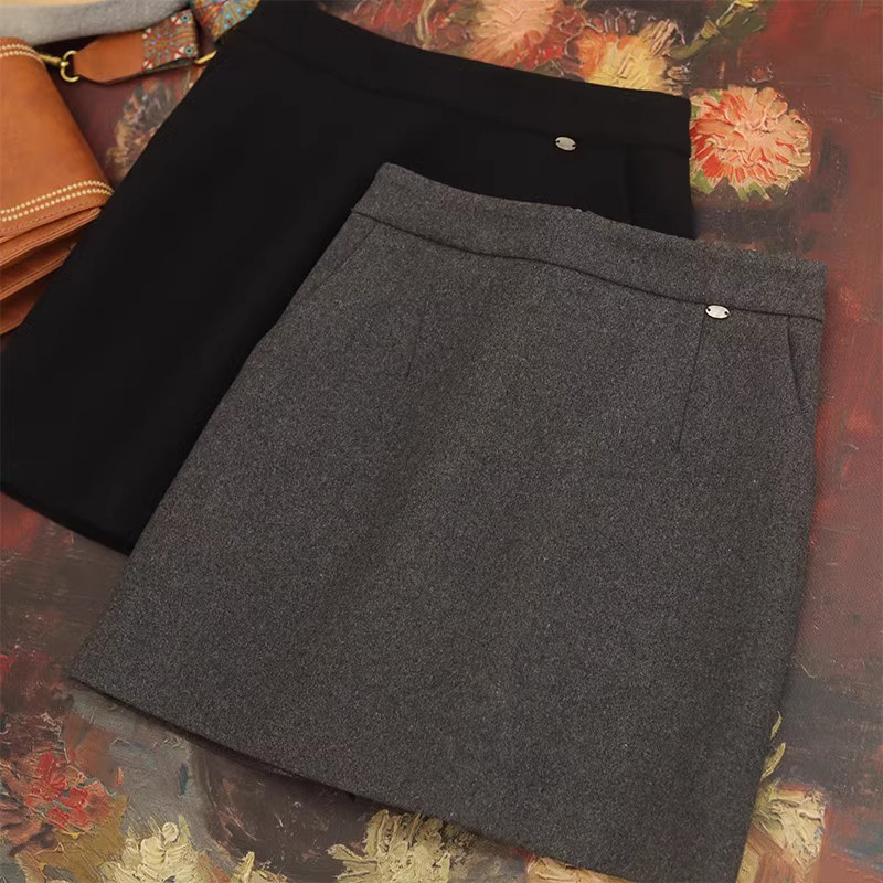 毛呢半身裙高腰防走光短裙