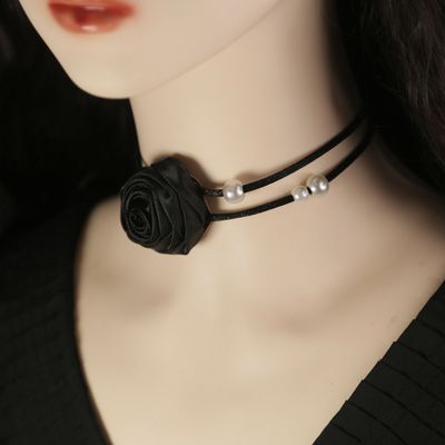 高级感项链花朵锁骨颈链choker脖子饰品魅力项圈新款网红项圈