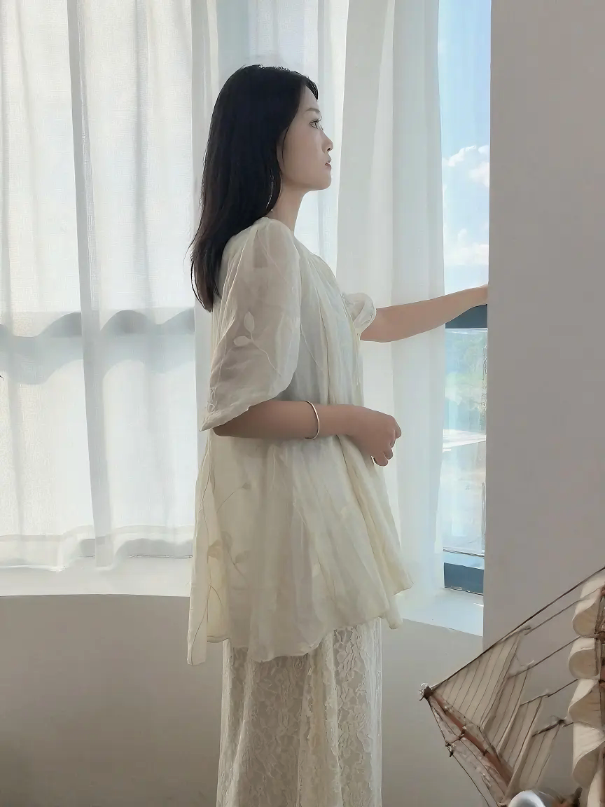 YTFR 2025年夏季新款复古国风宽松女装重工刺绣上衣