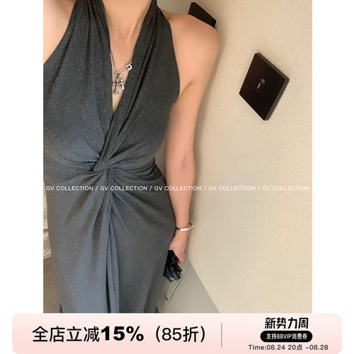 GV大白哥 m1u系艺术生 纽结挂脖修身人棉连衣裙设计感褶皱V领长裙
