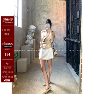 GV大白哥 质感权杖 翻领双排扣系带无袖风衣马甲设计感上衣女夏