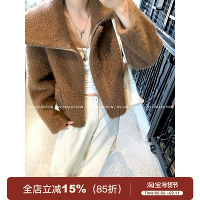 大翻领绒绒环保毛短款外套上衣