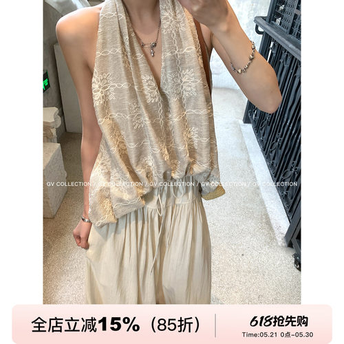 立体刺绣蕾丝花朵挂脖露背上衣
