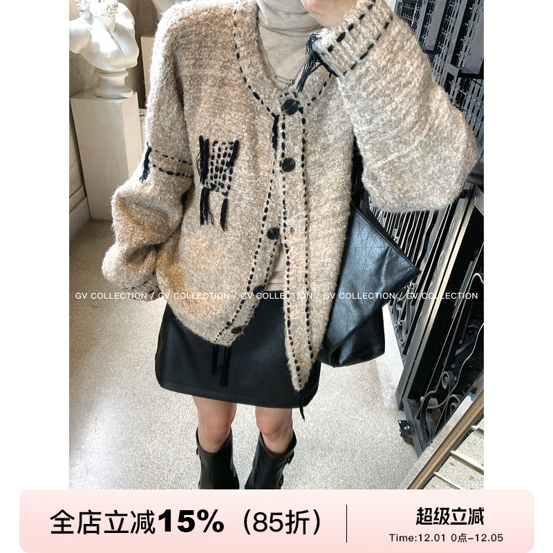 加厚圆领羊毛立体针织开衫外套