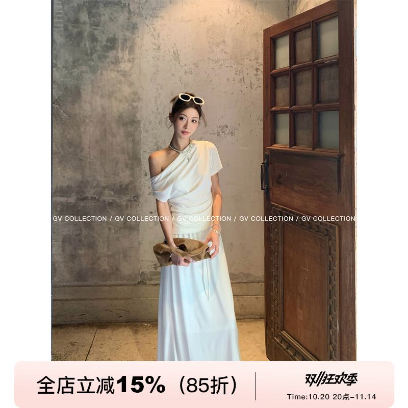 淡人雅系斜肩上衣抽绳半裙套装