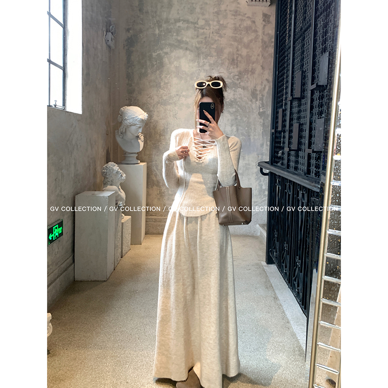 A字半身裙高腰V领针织上衣白智恩