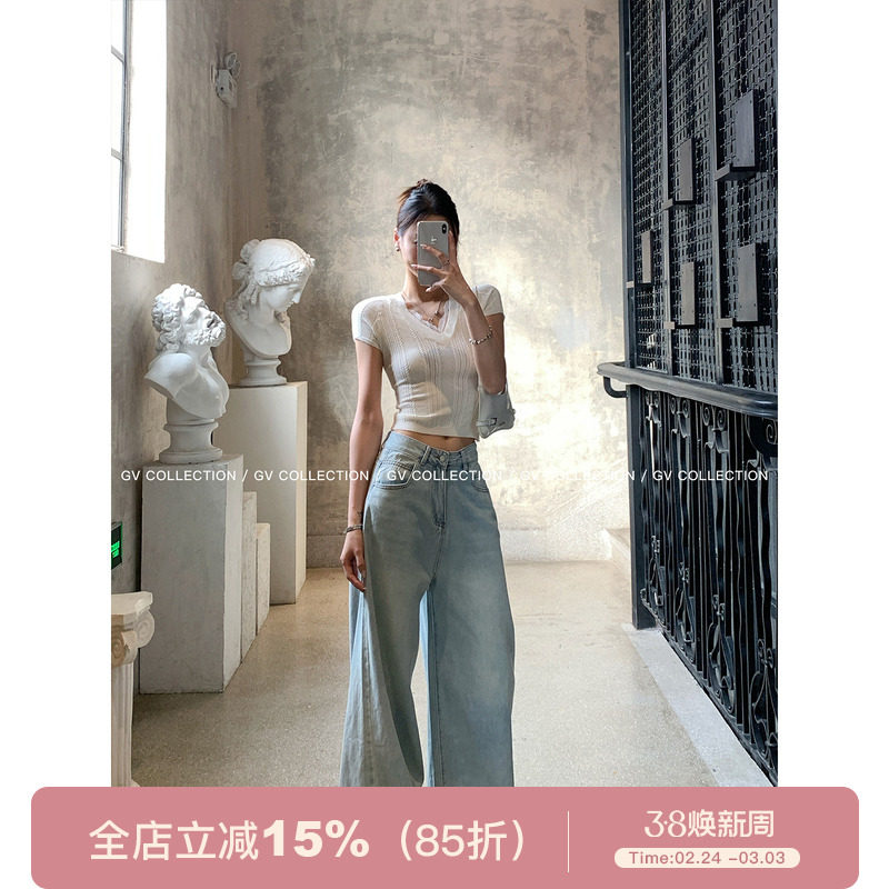 GV大白哥 清淡奶油 肌理针织蕾丝拼接修身短袖上衣春夏新款辣妹