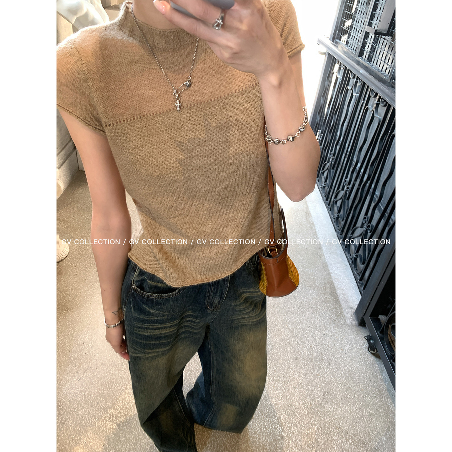 【1.27 20点 立减20%】质感镂空 设计感中领羊毛针织短袖上衣,女装/女士精品,T恤,淘宝优惠券,粉丝福利购,淘宝优惠卷