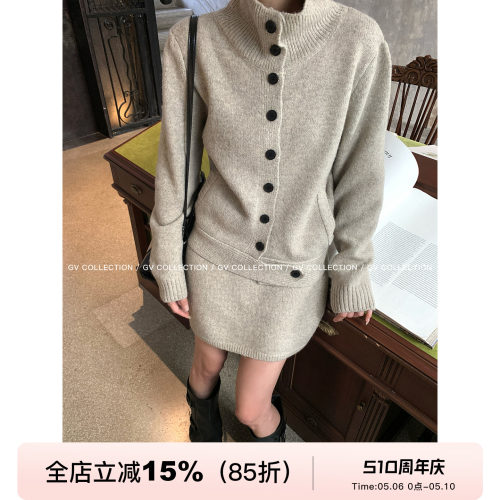 纽扣高领羊毛毛衣半身裙套装