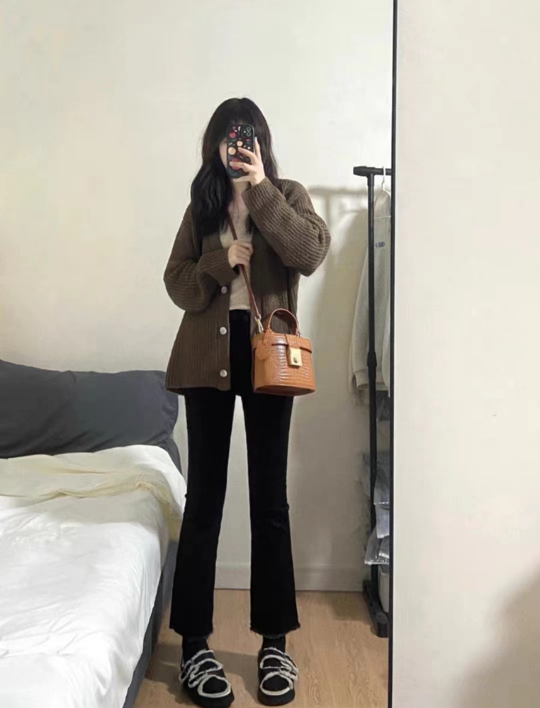 进店必入！2022春季高腰微喇高弹牛仔裤女显瘦毛边喇叭裤九分裤