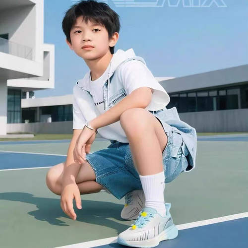 玩觅OneMix童鞋轻便透气减震