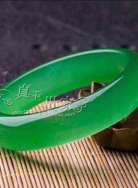 翡翠色玉手镯冰种阳绿帝王绿辣绿色女款玉石手镯女款飘花手镯