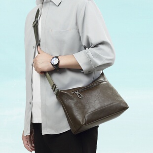 单肩包头层牛皮简约大容量男士 2026新款 男式 休闲横款 真皮男包时尚