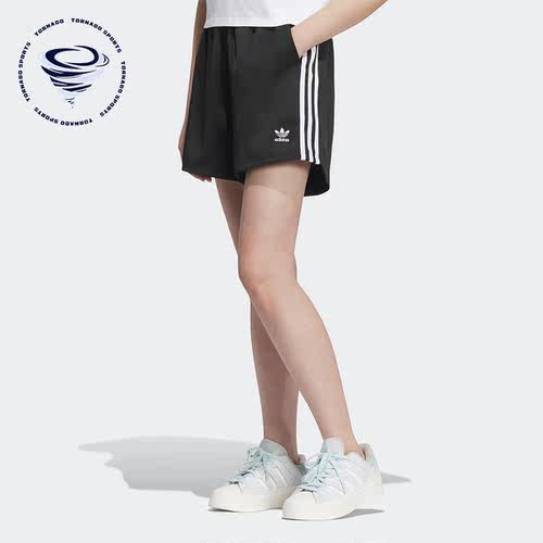 阿迪达斯女子运动休闲短裤