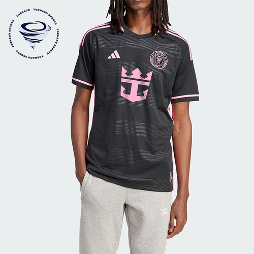 阿迪达斯男士球员版足球服球衣