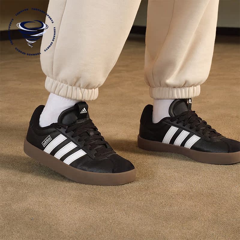 Adidas/阿迪达斯女士板鞋