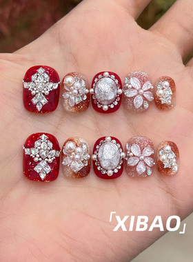 红色穿戴甲轻奢高级感重工显白穿戴美甲2026新款秋冬手工指甲贴片