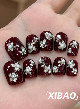 红色穿戴甲短款2025新年款精致秋冬穿戴美甲纯手工高级感指甲贴片