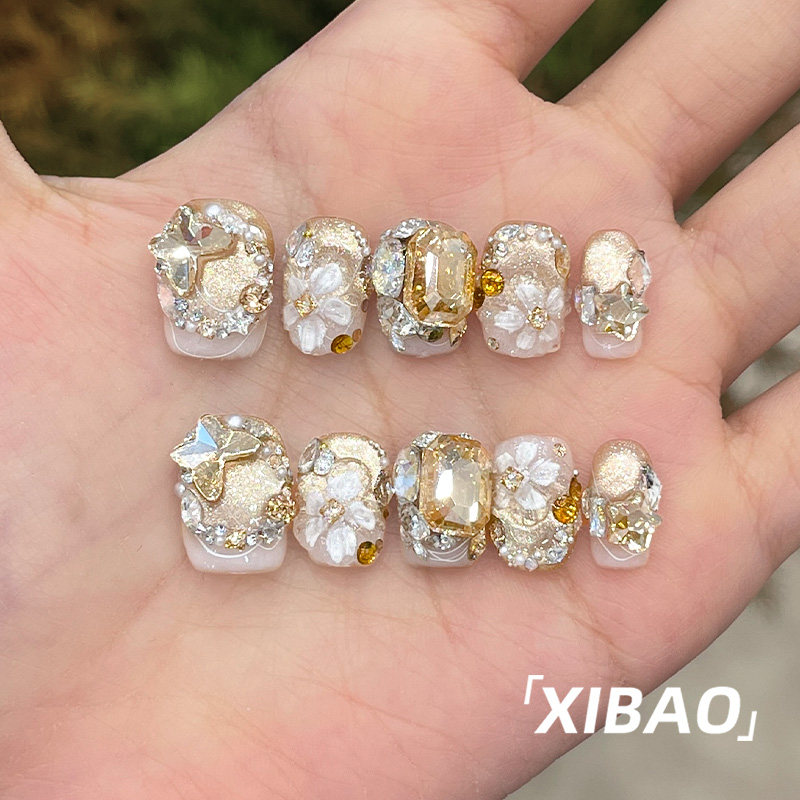 重工穿戴甲短款精致显白闪钻指甲贴片2025新款高级感手工穿戴美甲