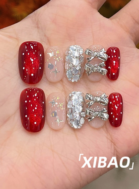 红色猫眼穿戴甲秋冬高级感圣诞穿戴美甲2025新款手工短款指甲贴片