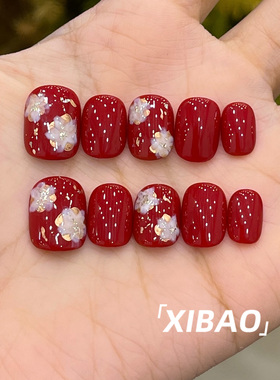 红色穿戴甲2025新款高级感新年穿戴美甲短款手工绝美显白指甲贴片