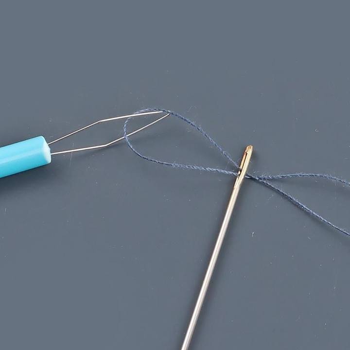 加长款穿针神器超长认针器老人缝纫机实用便携穿线工具穿针引线助