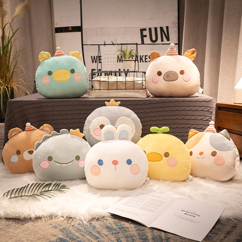 暖手抱枕办公室午睡枕头