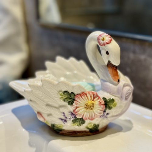 方亚外单釉下彩姹紫嫣红天鹅陶瓷肥皂盘香皂盘卫浴用品家居日用