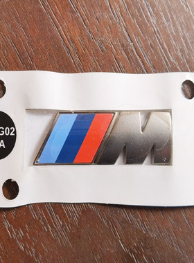宝马BMW原厂M标改1357系X1X3X5铈灰色车贴叶子板侧标装饰贴M贴标