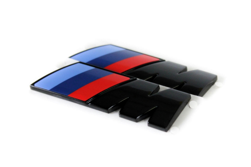 宝马原厂竞速版高亮黑叶子板标