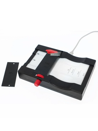 Пленка резакнирование пленки резание негативная пленка.