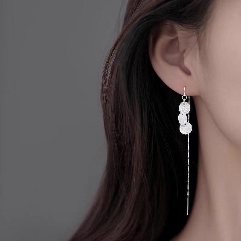 925银针圆片长款耳线女饰气质日韩简约甜美磨砂流苏超仙耳环轻奢